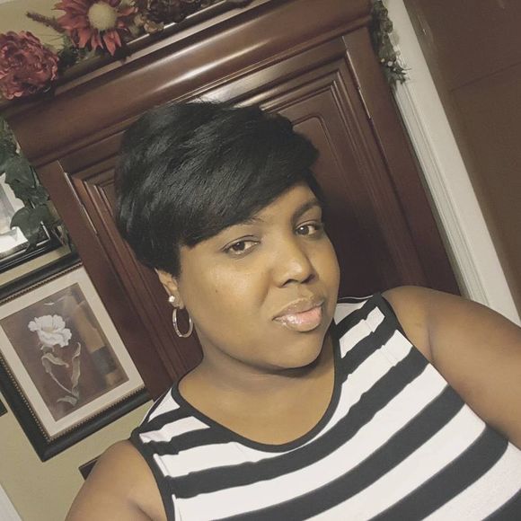 Meet your Posher, Laportia - Picture 1 of 1